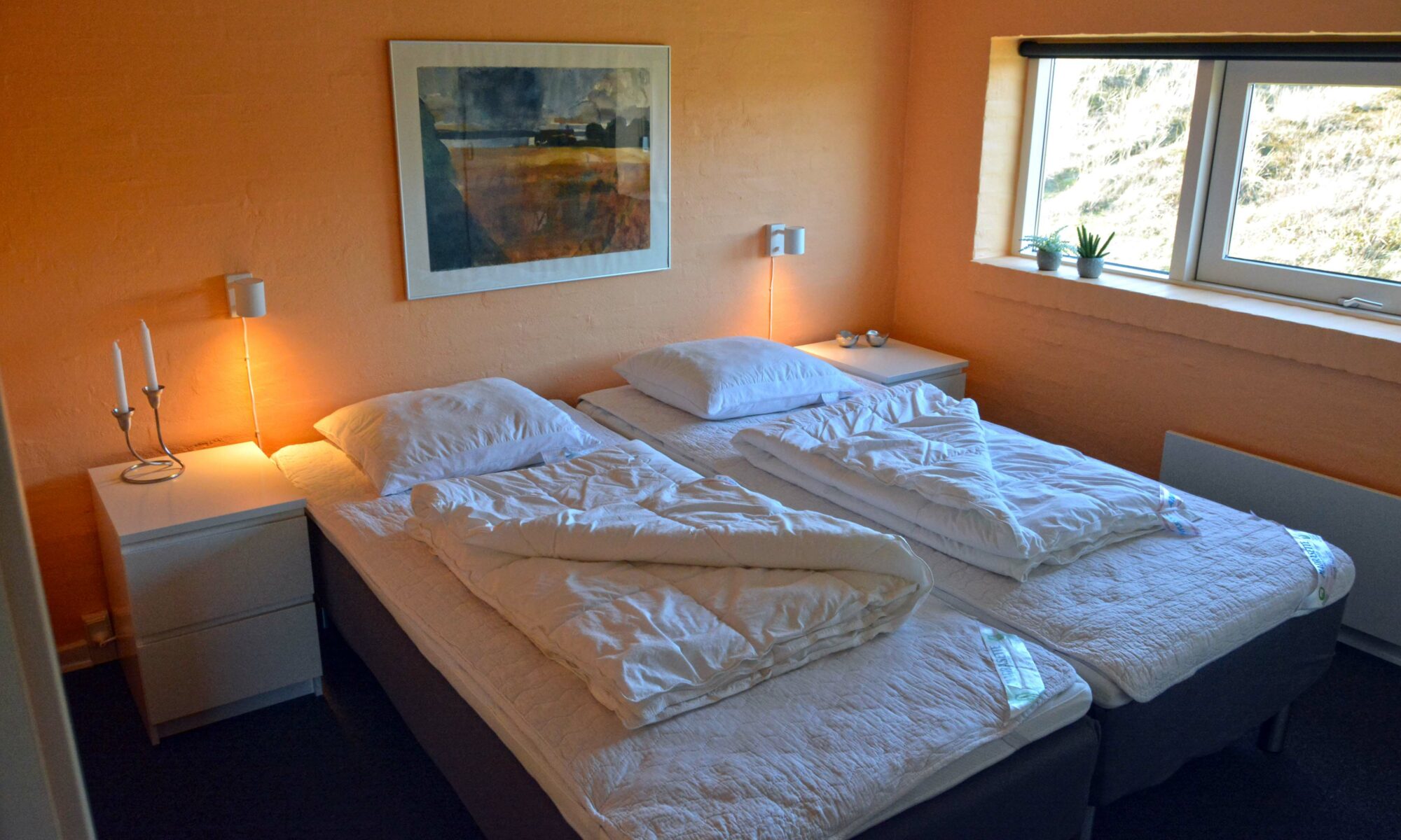 Soveværelse vest (90x200 cm senge)